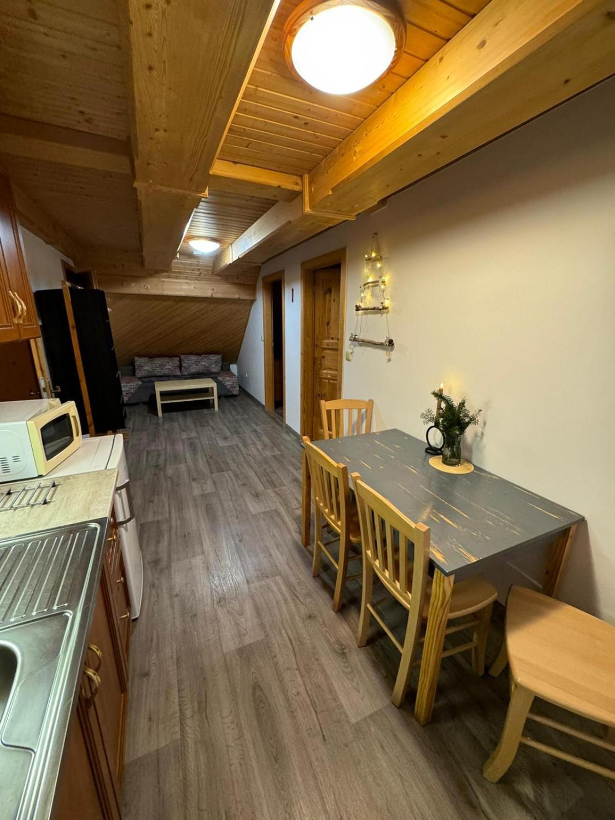 Apartmany Roudnice Jestrabi V Krkonosich Ngoại thất bức ảnh