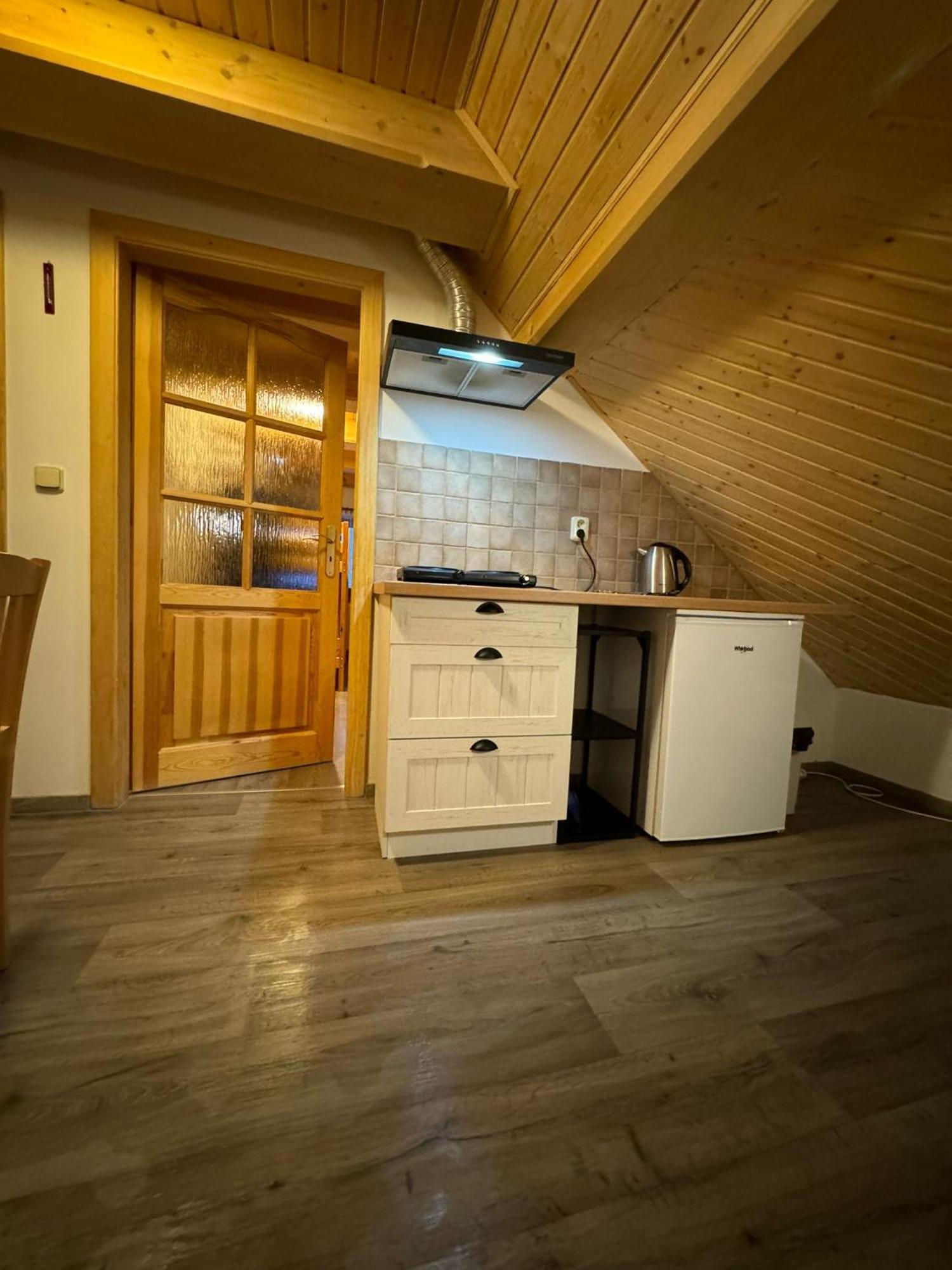 Apartmany Roudnice Jestrabi V Krkonosich Ngoại thất bức ảnh
